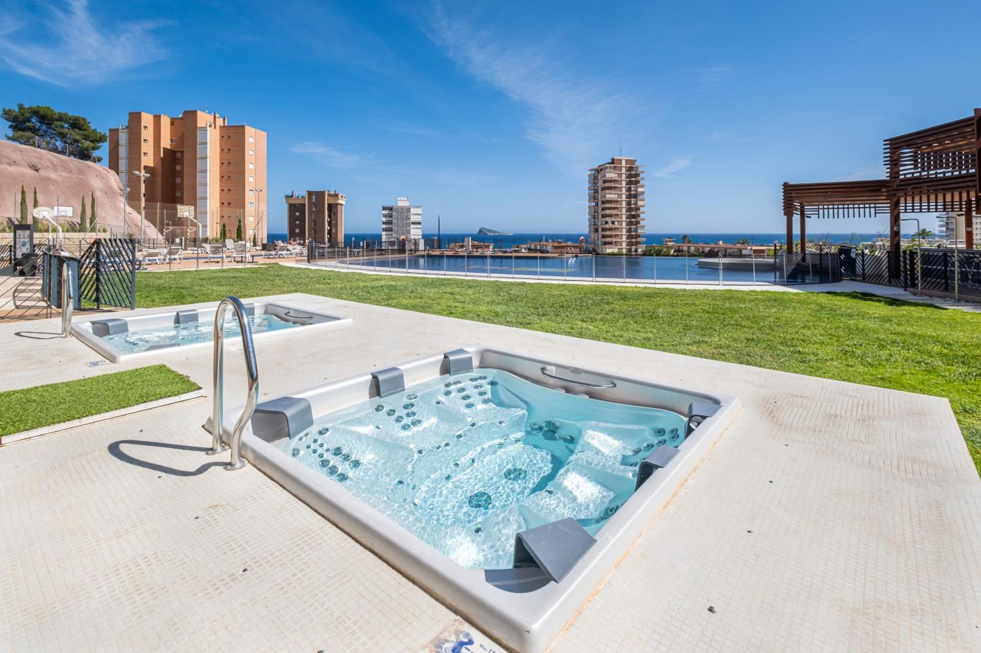 Sunset Drive Resort Apartment 4-8 Poniente Beach Benidorm Luaran gambar