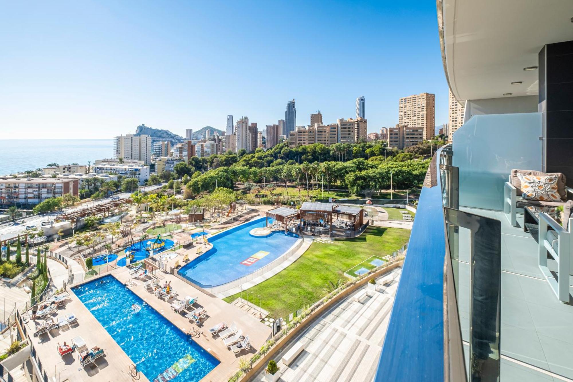 Sunset Drive Resort Apartment 4-8 Poniente Beach Benidorm Luaran gambar